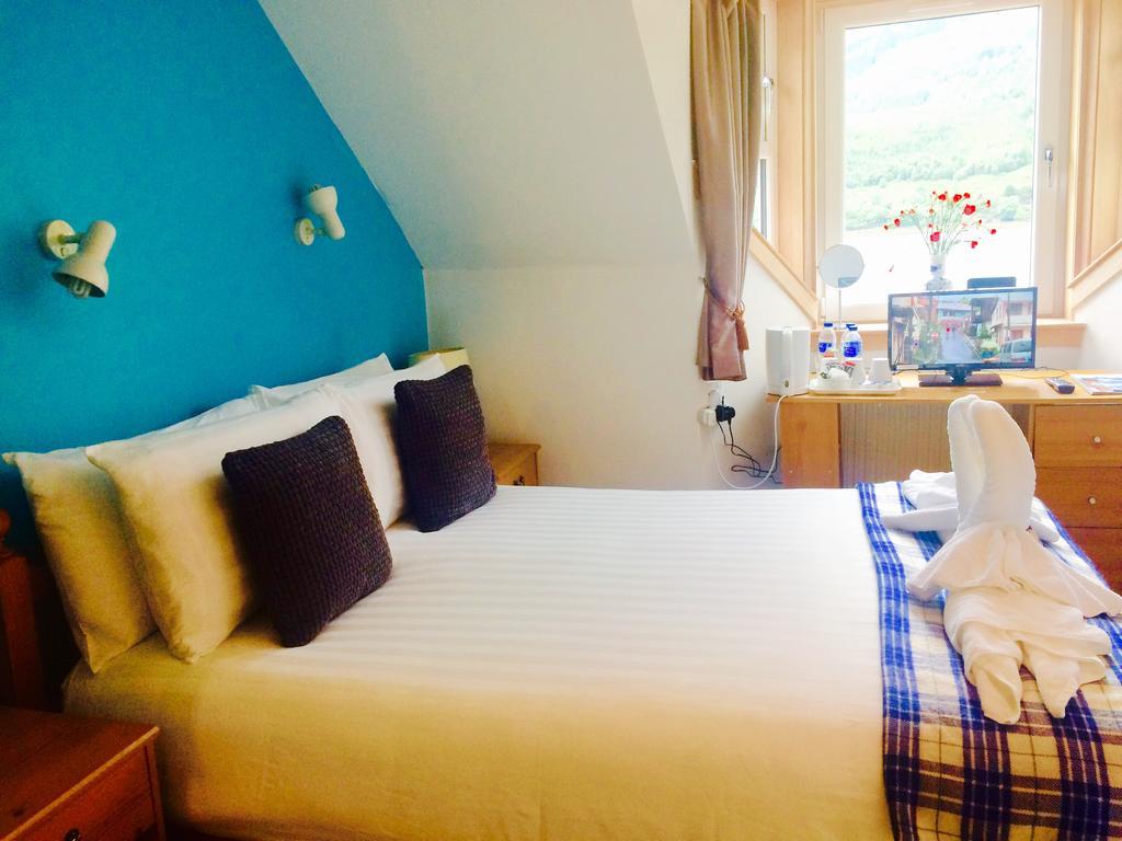 Rowantreebank Bed And Breakfast Аррочар Экстерьер фото