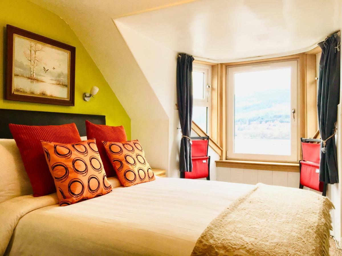 Rowantreebank Bed And Breakfast Аррочар Экстерьер фото